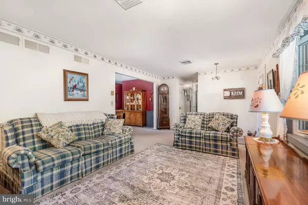 Carlisle, PA 17013,2208 CIRCLE ROAD