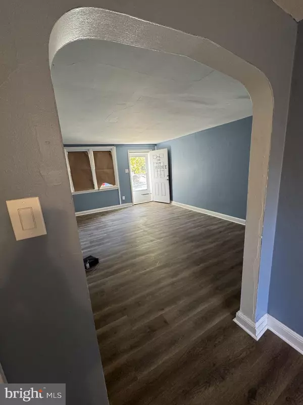 Chester, PA 19013,248 W 22ND ST