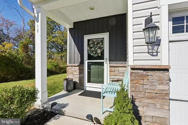 Medford, NJ 08055,19 ROBERTA WAY