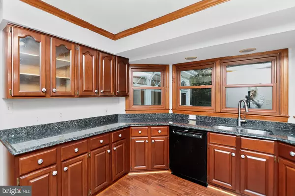 Spotsylvania, VA 22553,11002 OLD BROOK RD