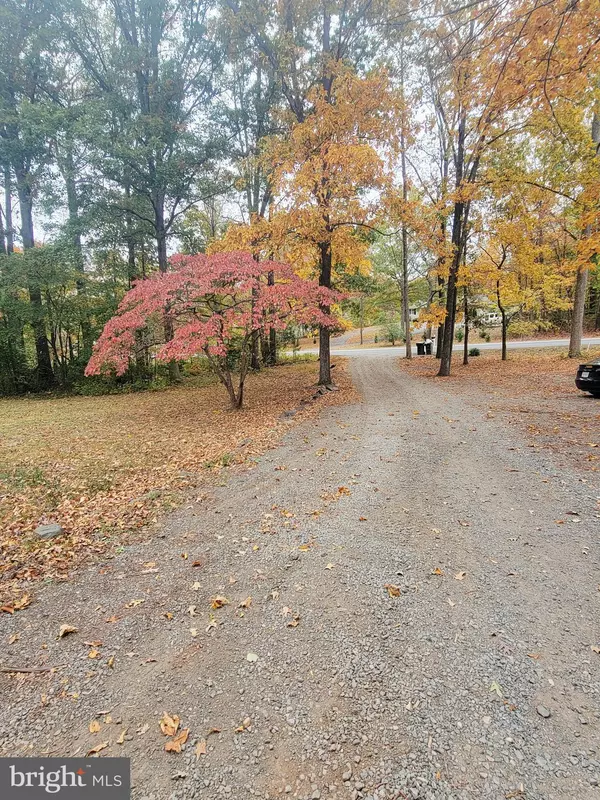 Nokesville, VA 20181,7632 GREENWICH RD