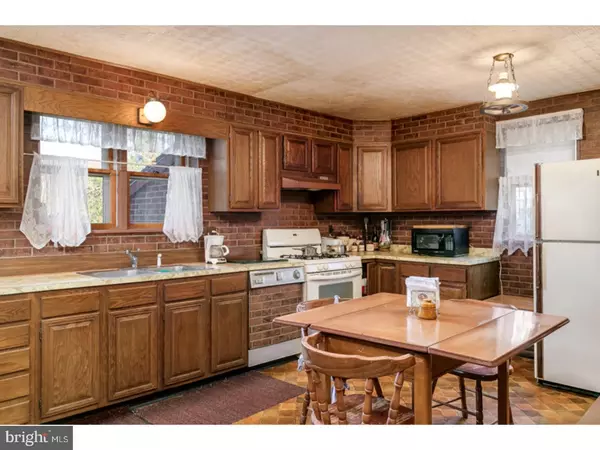 Williamstown, NJ 08094,416 MADISON AVE