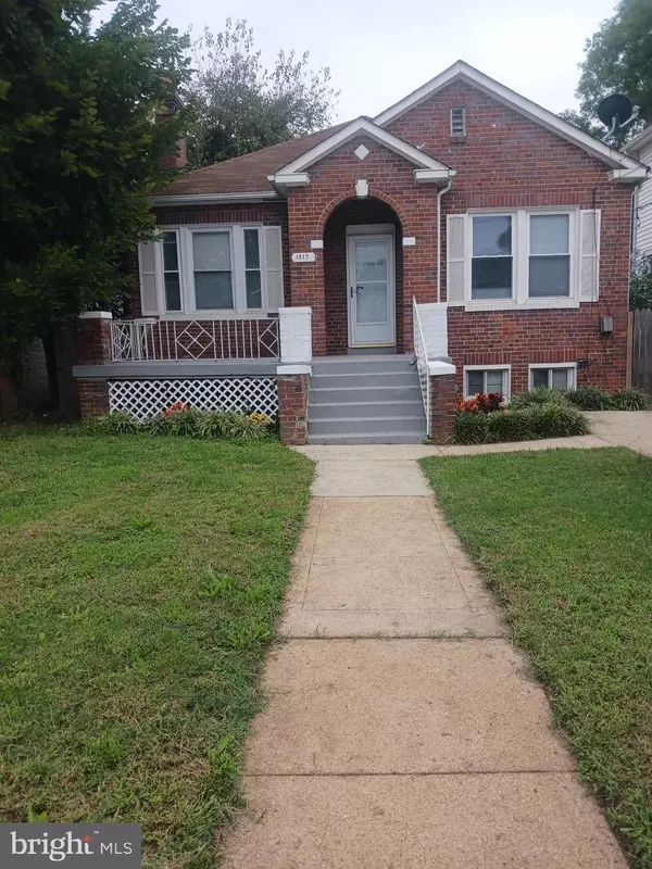 Capitol Heights, MD 20743,1517 BEAVER HEIGHTS LN