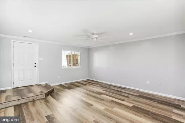 Germantown, MD 20876,23 STONEY POINT CT