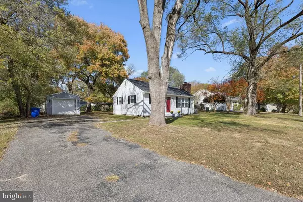 Waldorf, MD 20602,12816 THOMPSON DR