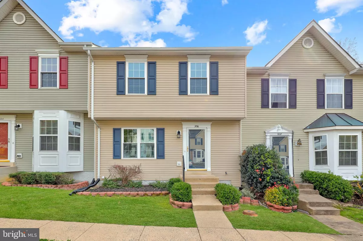 Stafford, VA 22554,306 KINGS CREST DR
