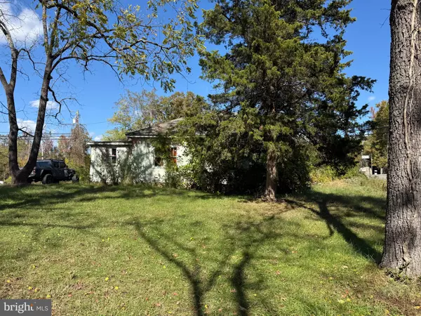 Fredericksburg, VA 22405,58 TRUSLOW RD