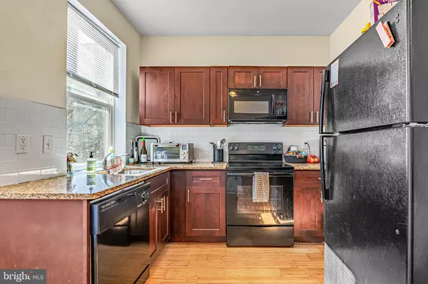 1724 MONUMENT ST #A, Philadelphia, PA 19121