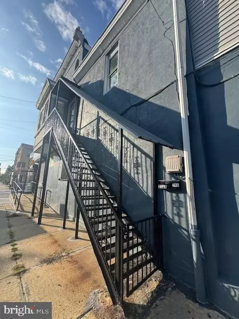 Philadelphia, PA 19133,2201 N 5TH ST