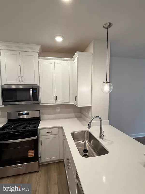 Dulles, VA 20166,45203 DROWES TER