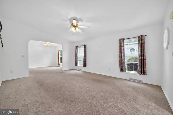 Royersford, PA 19468,601 VILLAGE WAY