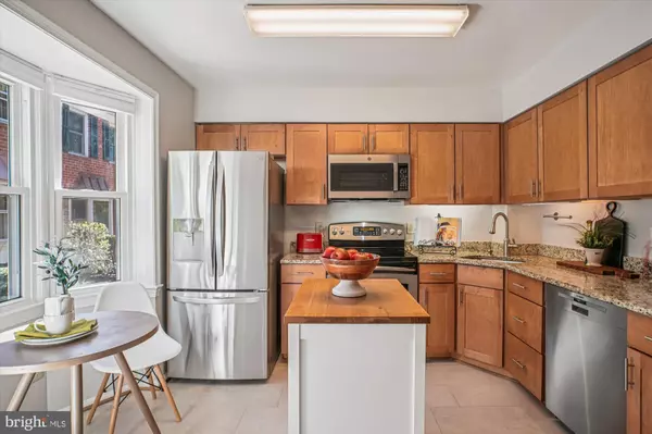 Arlington, VA 22205,5249 WILSON BLVD