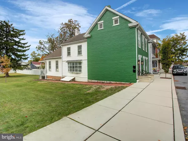 Greencastle, PA 17225,148 N CARLISLE ST