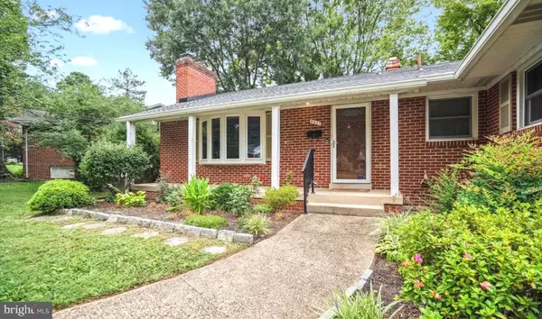 College Park, MD 20740,9321 SAINT ANDREWS PL