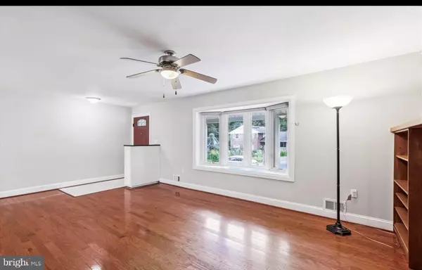 College Park, MD 20740,9321 SAINT ANDREWS PL