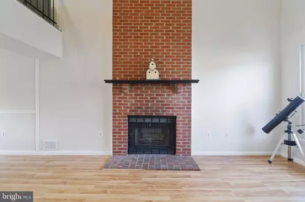 Woodbridge, VA 22193,13380 PACKARD DR