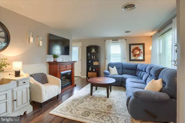 Palmyra, PA 17078,820 W MAPLE ST