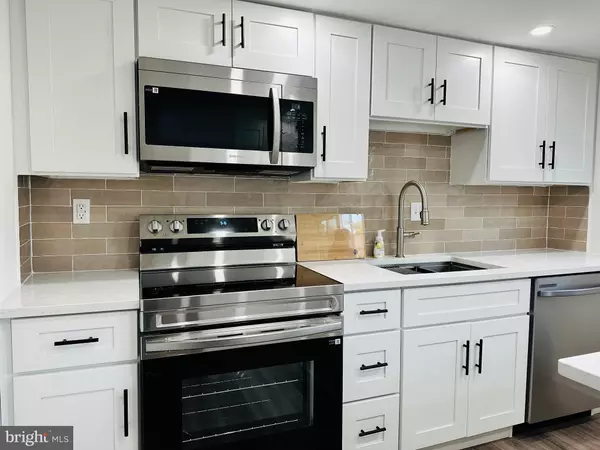 Lansdale, PA 19446,128 WELLINGTON TER