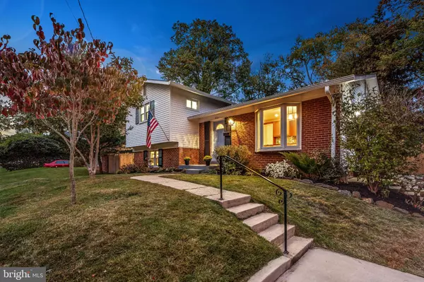 Rockville, MD 20852,812 CABIN JOHN PKWY