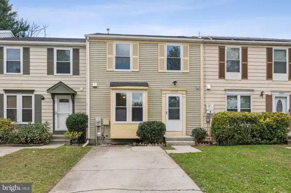 15537 N OAK CT, Bowie, MD 20716