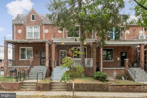 Washington, DC 20011,222 LONGFELLOW ST NW