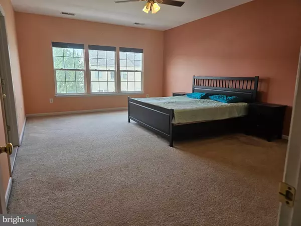 Ashburn, VA 20147,44259 HURON TER