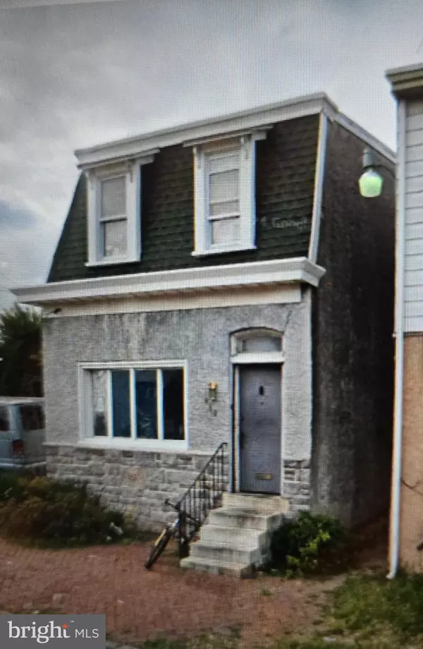 612 W 8TH ST, Chester, PA 19013