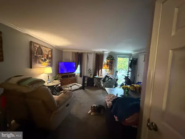 Halethorpe, MD 21227,3103 RYERSON CIR