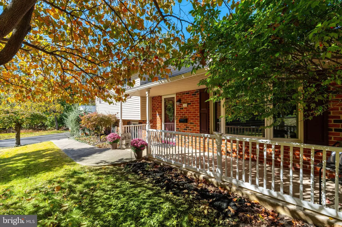 Lansdale, PA 19446,742 S TOWAMENCIN AVE