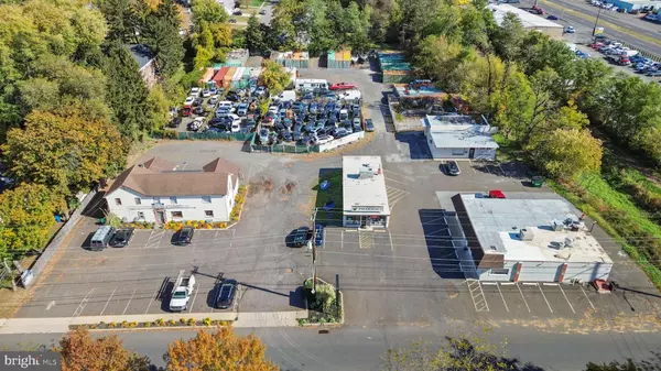 Levittown, PA 19055,1502-10 HAINES RD