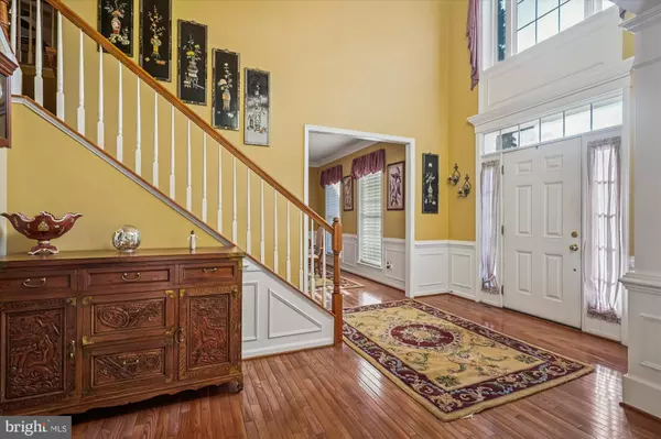 Lorton, VA 22079,8090 PAPER BIRCH DR