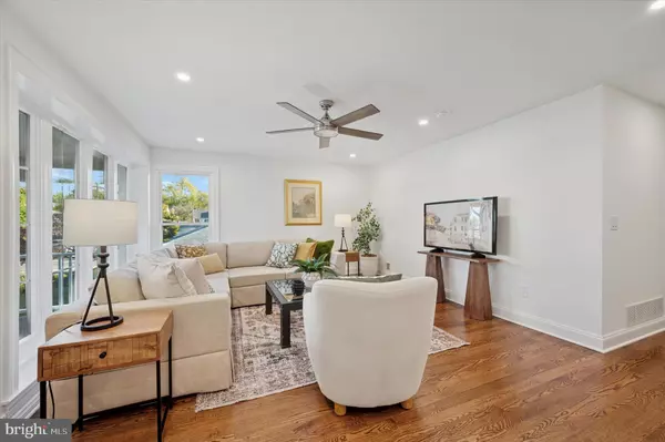 Havertown, PA 19083,2308 POPLAR RD