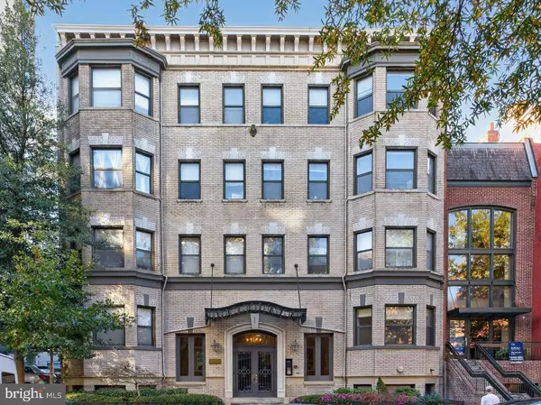 2012 O ST NW #12, Washington, DC 20036