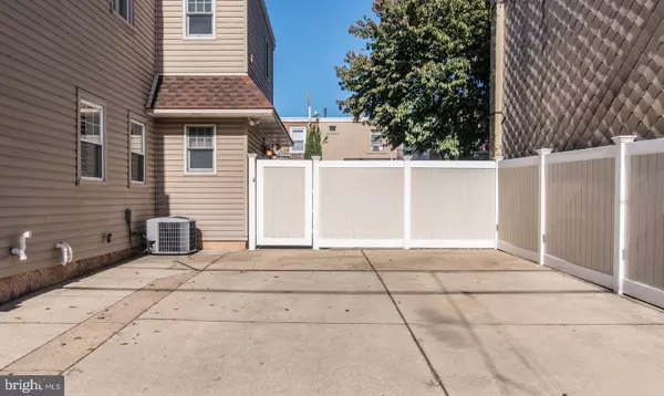 Philadelphia, PA 19137,4618 EMERY ST