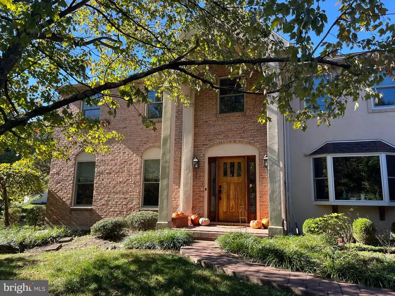 1724 PARK LN, Orefield, PA 18069