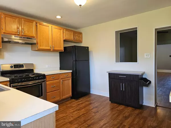 Conshohocken, PA 19428,221 W 6TH AVE