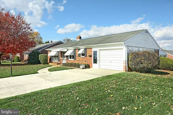 Hanover, PA 17331,128 PAUL ST