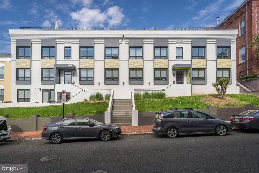 2422 17TH ST NW #301, Washington, DC 20009