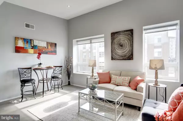 Washington, DC 20009,2422 17TH ST NW #301