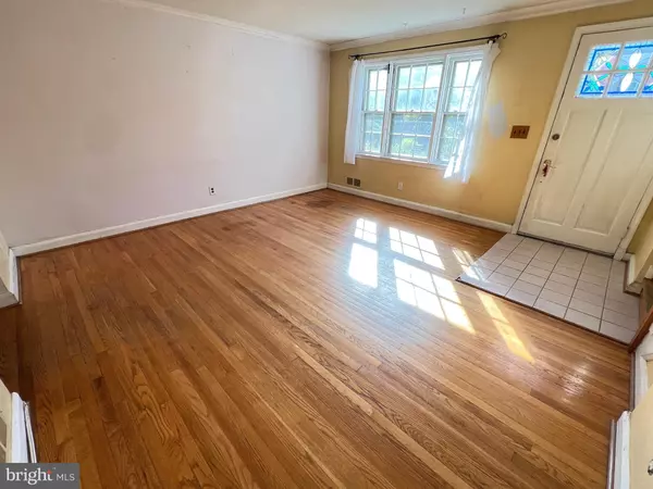 Baltimore, MD 21228,241 MEDWICK GARTH E