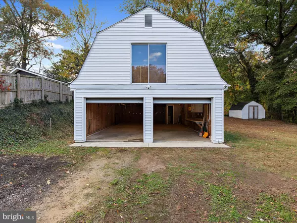 Arnold, MD 21012,1248 DOGWOOD RD