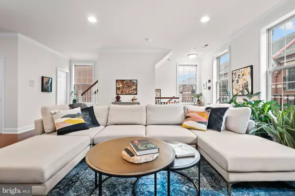 Philadelphia, PA 19146,112 COMMODORE CT