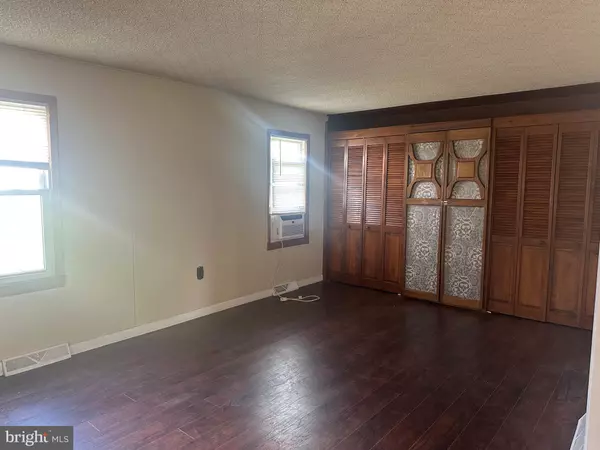 Sewell, NJ 08080,316 DELSEA DR