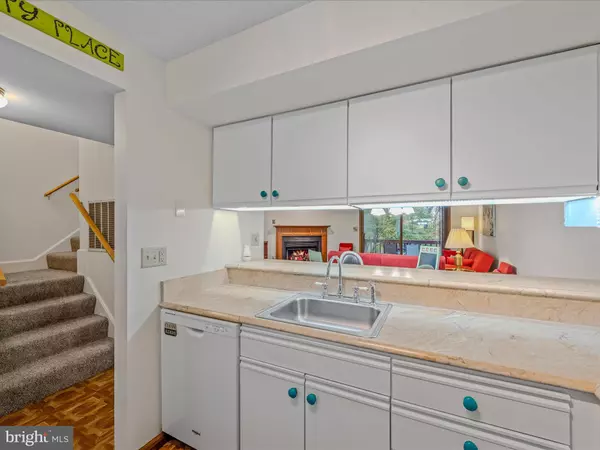 Hedgesville, WV 25427,203 TECUMSEH TRL