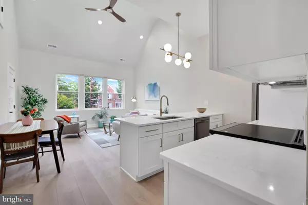 Washington, DC 20017,4019 9TH ST NE #1