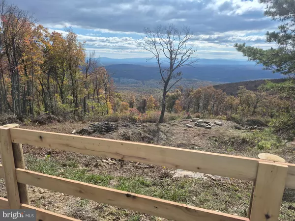 1217 ROCKWOOD, Winchester, VA 22602