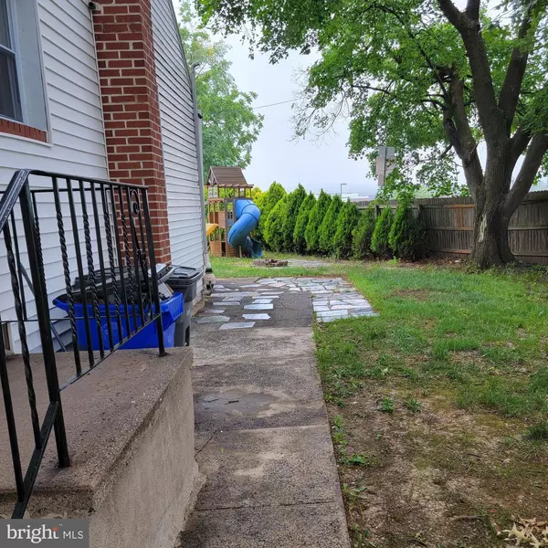 Pottstown, PA 19464,221 W KING ST