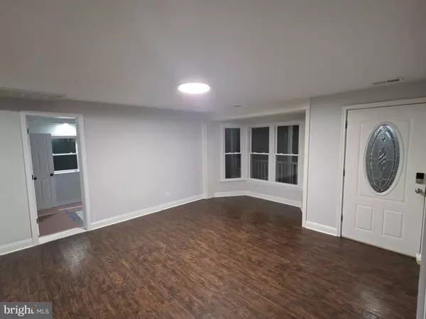 Clinton, MD 20735,5913 WOODLAND LN