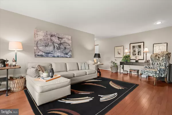 Baltimore, MD 21208,7 SLADE AVE #403