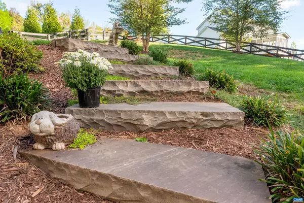 Charlottesville, VA 22903,1774 WARBLER WAY